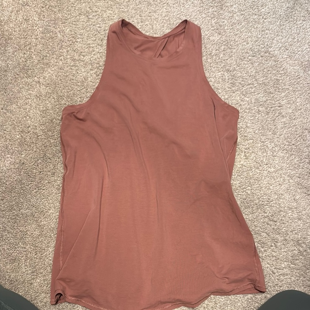 All tied up tank Lululemon size 6